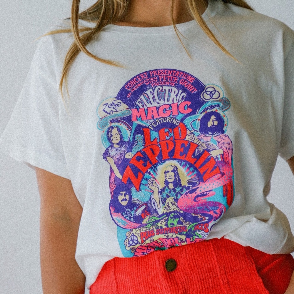 NWT! DayDreamer Led Zeppelin Electric Magic Solo Tee (Size Large)